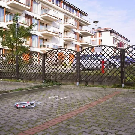 Apartamenty Promenada Z Tarasem I Parkingiem - Apartamenty Na Wyspie Swinoujscie Exterior photo