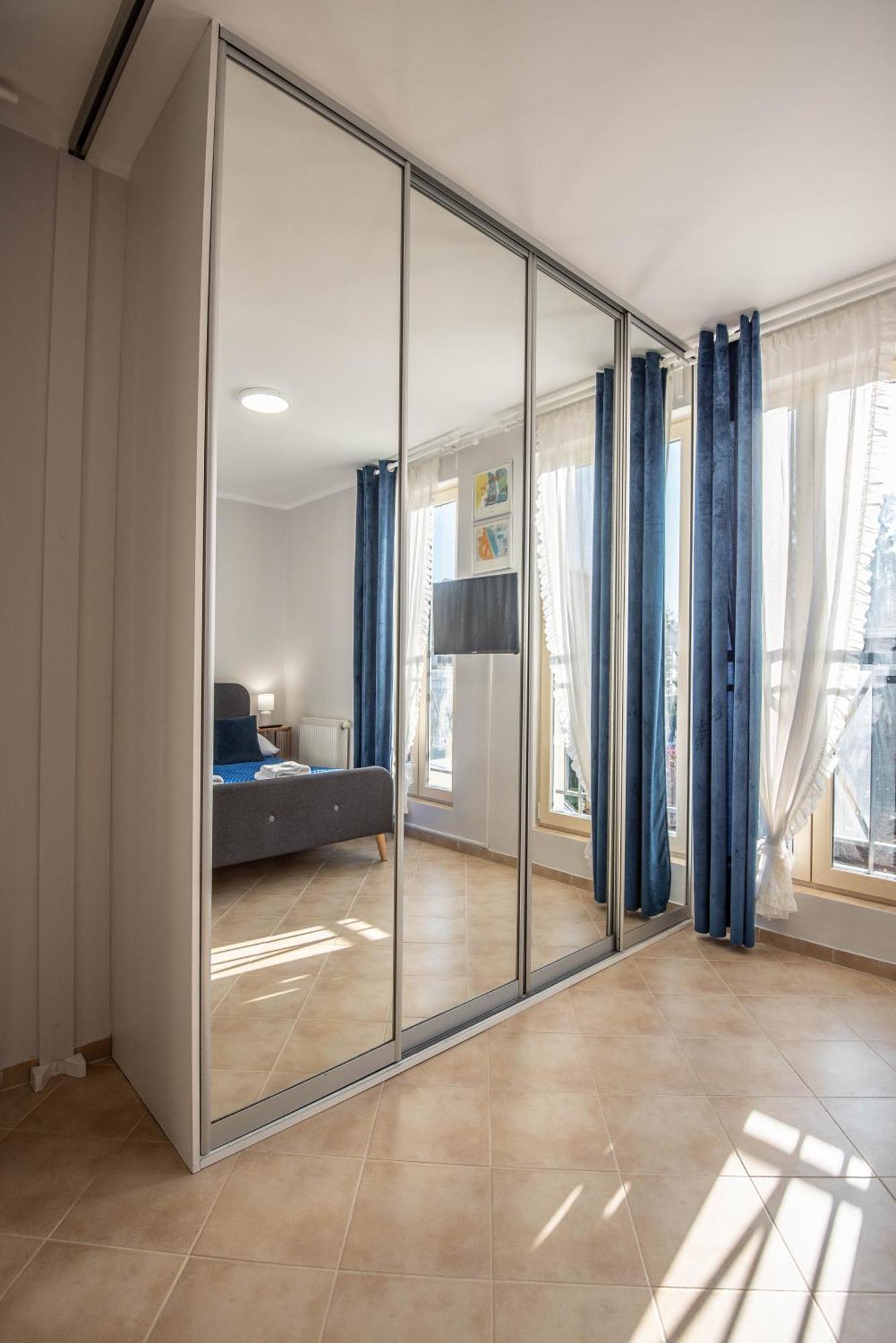 Apartment Promenada Z Tarasem I Parkingiem - Na Wyspie Swinoujscie